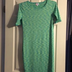 Small stretchy LuLaRoe Julia